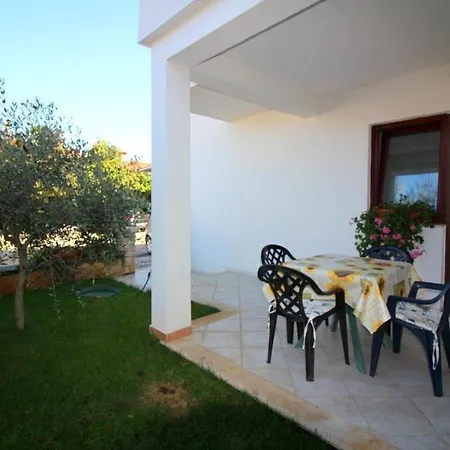 Ferienwohnung In Mit Grill, Terrasse Und Garten Апартаменты Пореч